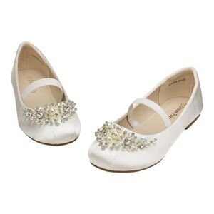 Dream Pairs Girls White Satin Pearl Rhinestone Embellished Ballerina Shoe Size 6